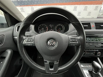 Volkswagen Jetta, 2012г., передний привод, автомат