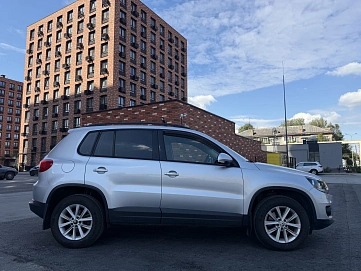 Volkswagen Tiguan, 2012г., передний привод, механика