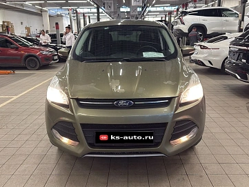 Ford Kuga, 2013г., передний привод, механика