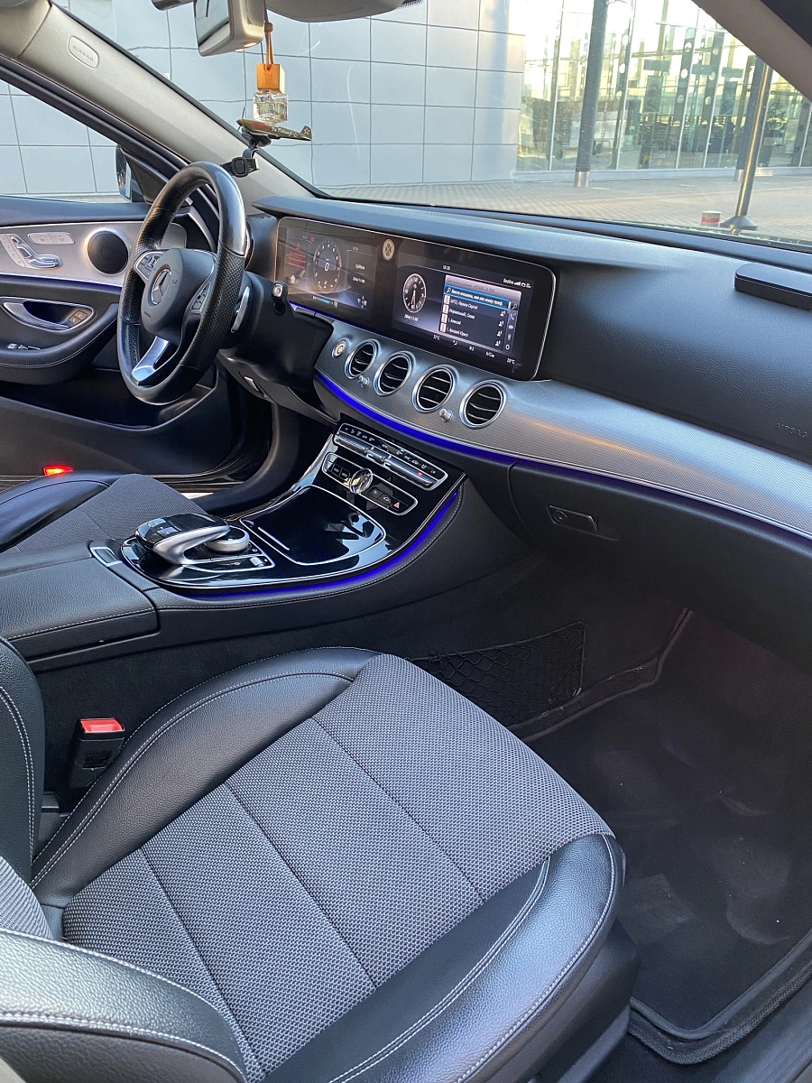 Mercedes-Benz E-Класс, 2016г., задний привод, автомат