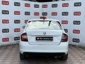 Skoda Rapid, 2018г., передний привод, автомат