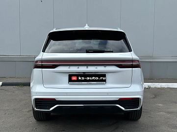 Geely Monjaro, 2023г., передний привод, автомат