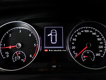 Volkswagen Golf, 2019г., передний привод, механика
