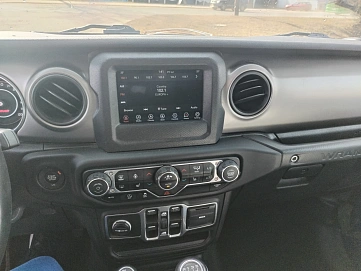 Jeep Wrangler, 2018г., полный привод, механика