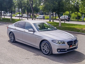 BMW 5 серии, 2013г, задний привод, автомат