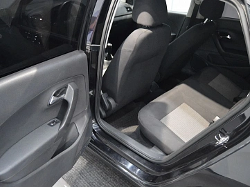 Volkswagen Polo, 2011г., передний привод, механика