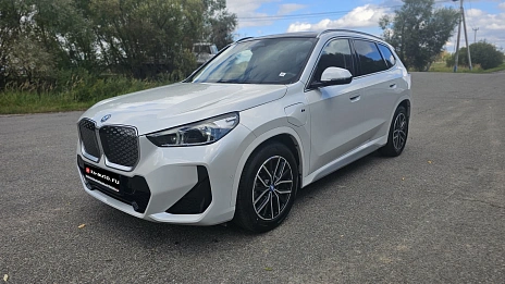 BMW iX1, 2025г, передний привод, автомат