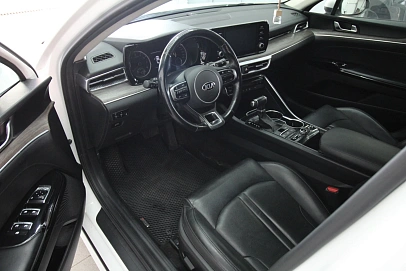 Kia K5, 2020г., передний привод, автомат