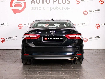 Toyota Camry, 2022г., передний привод, автомат