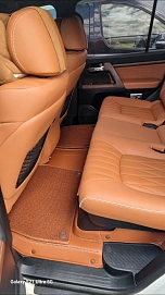 Toyota Land Cruiser, 2013г., полный привод, механика