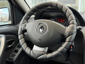 Renault Duster, 2015г., полный привод, механика