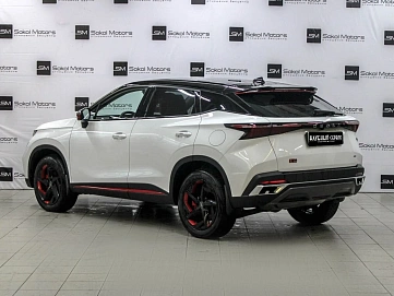 Omoda C5, 2023г., полный привод, робот