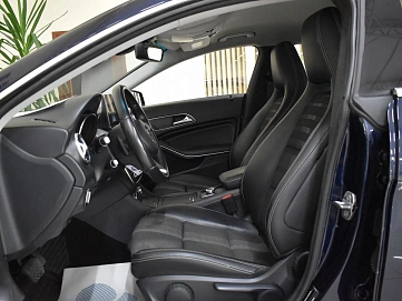 Mercedes-Benz CLA, 2017г., передний привод, робот