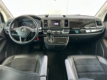 Volkswagen Multivan, 2018г., полный привод, робот