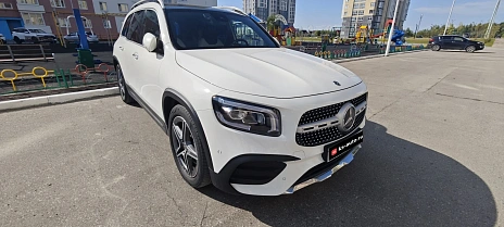 Mercedes-Benz GLB, 2020г, полный привод, робот