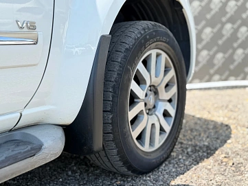 Nissan Pathfinder, 2012г., полный привод, автомат