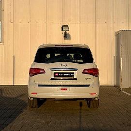 Infiniti QX80, 2017г