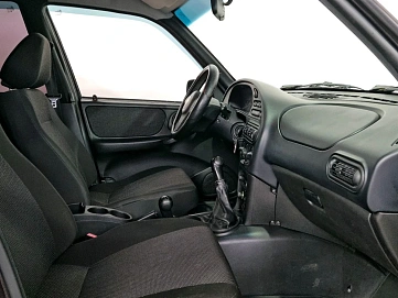 Chevrolet Niva, 2011г., полный привод, механика