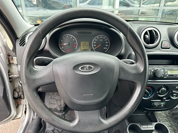 Lada (ВАЗ) Granta, 2015г., передний привод, механика