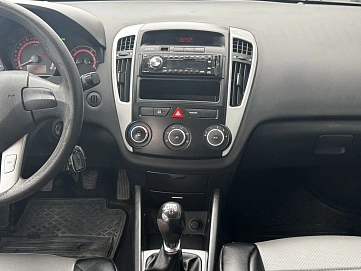 Kia Ceed, 2010г., передний привод, механика