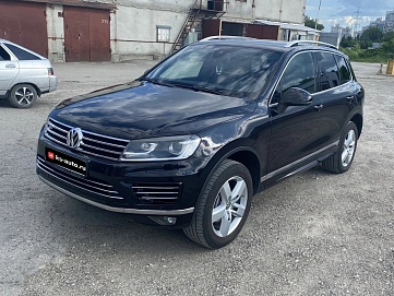 Volkswagen Touareg, 2016г, полный привод, автомат