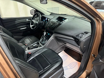 Ford Kuga, 2013г., полный привод, автомат