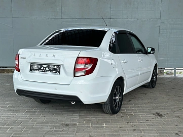 Lada (ВАЗ) Granta, 2018г., передний привод, автомат