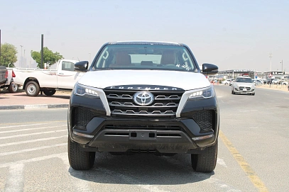 Toyota Fortuner, 2026г., полный привод, автомат
