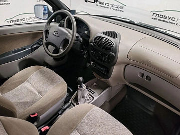 Lada (ВАЗ) Kalina, 2011г., передний привод, механика