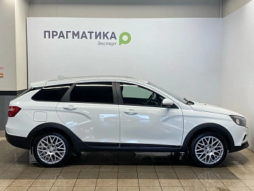 Lada (ВАЗ) Vesta, 2019г., передний привод, механика