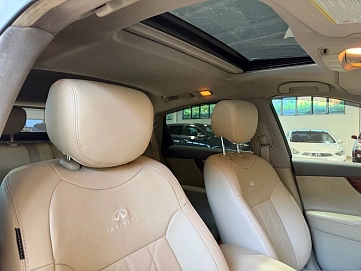 Infiniti FX, 2011г., полный привод, автомат