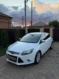 Ford Focus, 2012г., передний привод, робот