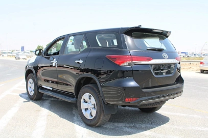 Toyota Fortuner, 2026г., полный привод, автомат