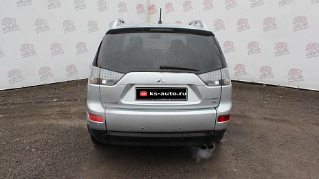 Mitsubishi Outlander, 2006г., передний привод, механика