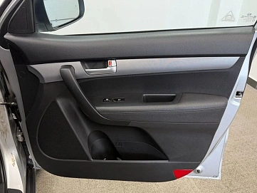 Kia Sorento, 2014г., передний привод, автомат