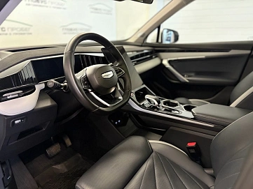 Geely Atlas, 2024г., полный привод, автомат