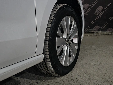 Volkswagen Polo, 2014г., передний привод, автомат
