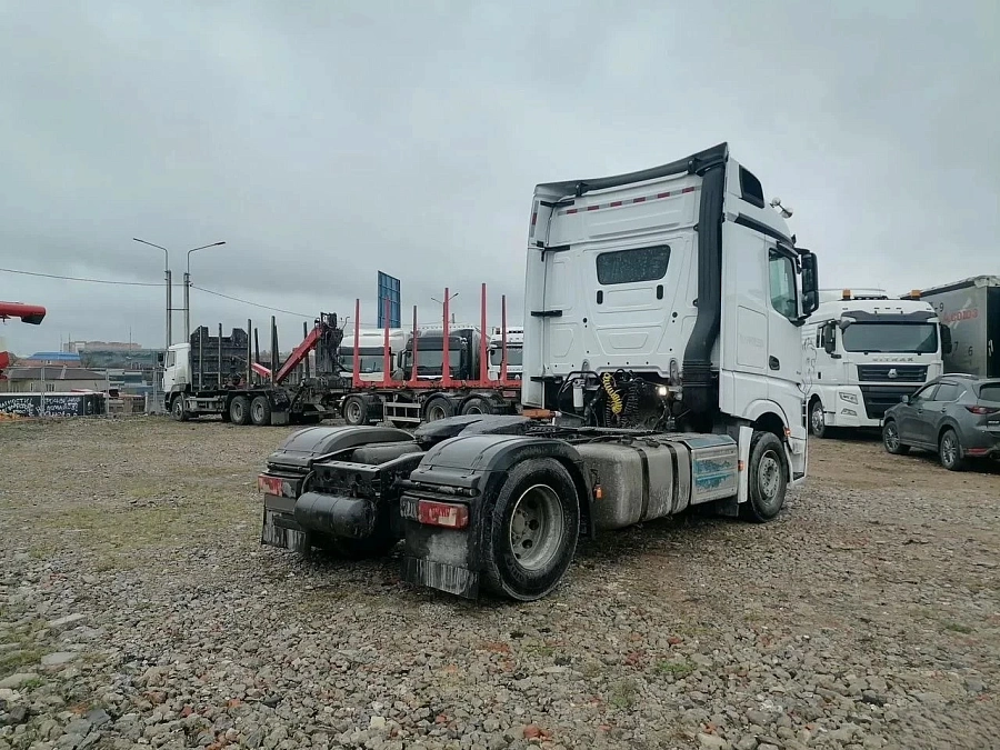 Mercedes Benz Actros, 2024г.