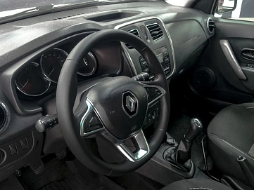 Renault Sandero, 2020г., передний привод, механика