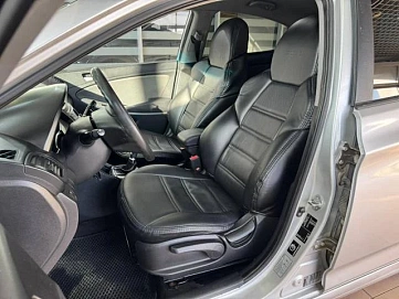 Hyundai Solaris, 2012г., передний привод, механика