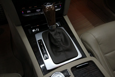 Mercedes-Benz E-Класс, 2012г., задний привод, автомат