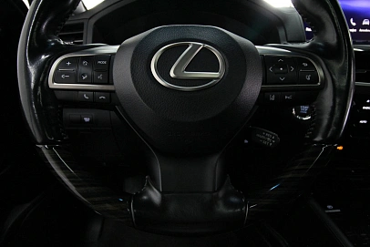 Lexus LX, 2018г., полный привод, автомат