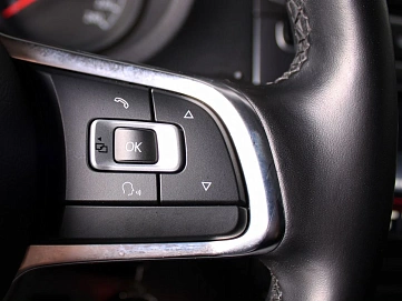 Volkswagen Polo, 2019г., передний привод, автомат