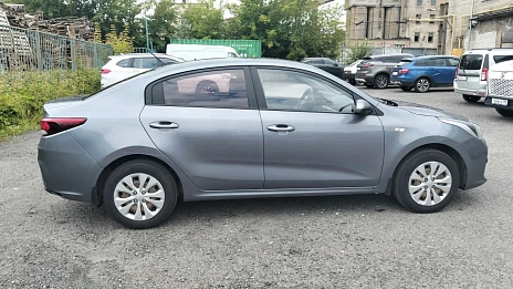 Kia Rio, 2018г, передний привод, автомат