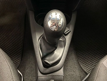 Renault Logan, 2017г., передний привод, механика