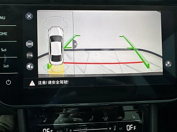 Skoda Superb, 2022г., передний привод, робот