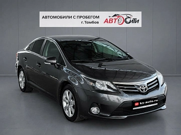 Toyota Avensis, 2012г., передний привод, вариатор