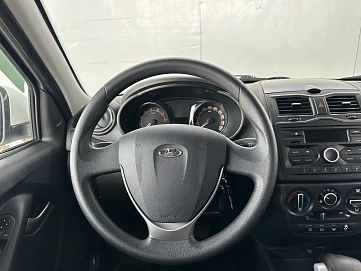 Lada (ВАЗ) Granta, 2018г., передний привод, автомат