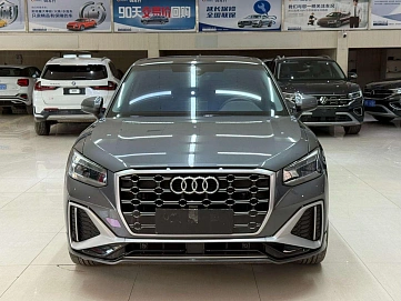 Audi Q2, 2023г., передний привод, робот
