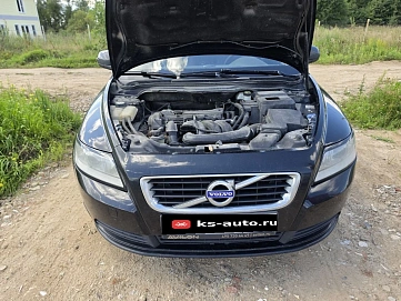 Volvo S40, 2011г., передний привод, механика